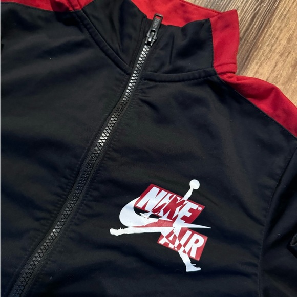 nike jordan kids jacket - Picture 2 of 3